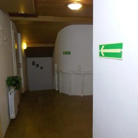 Gosciniec Nad Jarem Bed and Breakfast