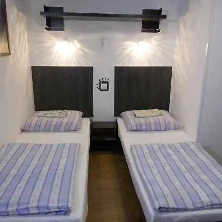 Gosciniec Nad Jarem 3* Gołdap