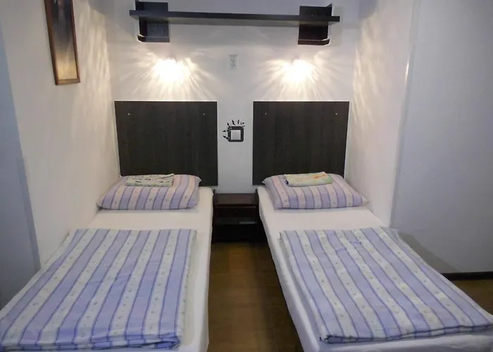 Gosciniec Nad Jarem 3* Голдап